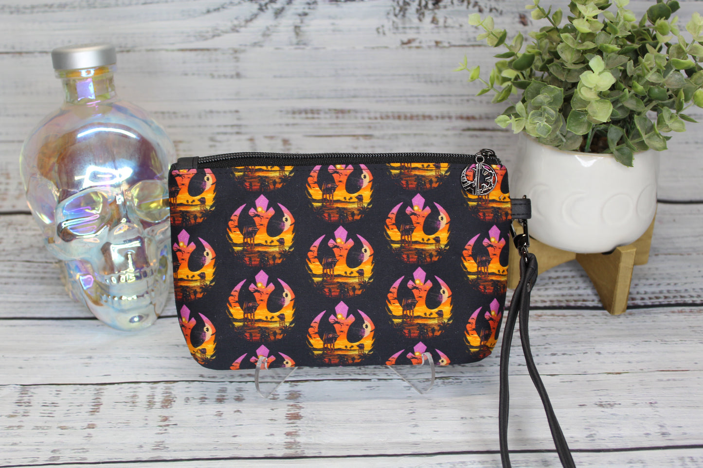 Rebel sunset Wristlet